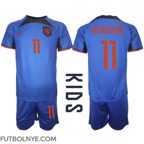 Camiseta Países Bajos Steven Berghuis #11 Visitante Equipación para niños Mundial 2022 manga corta (+ pantalones cortos)